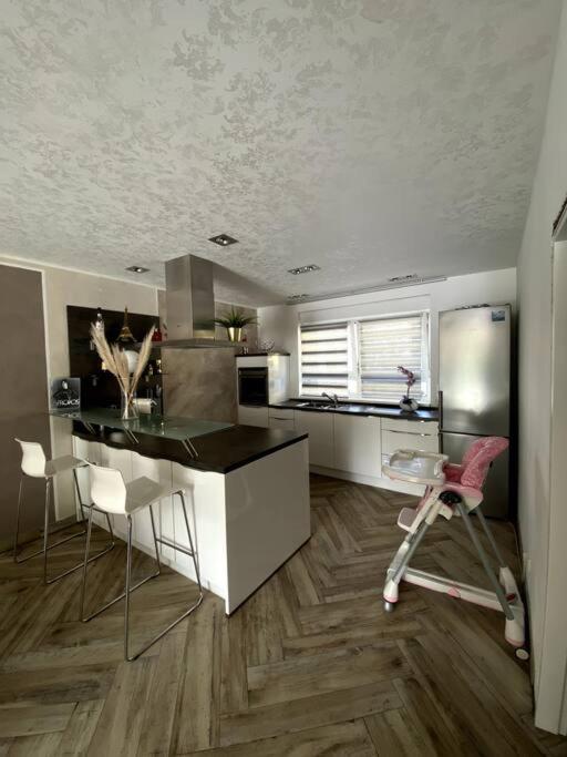 Villa Mit Pool Siegburg Luaran gambar