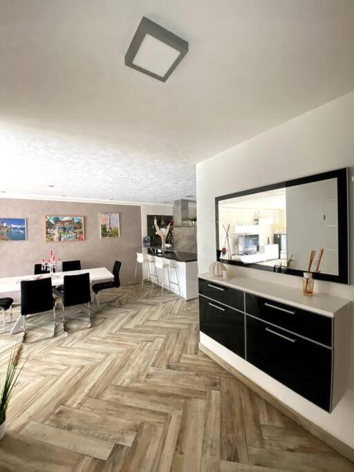 Villa Mit Pool Siegburg Luaran gambar